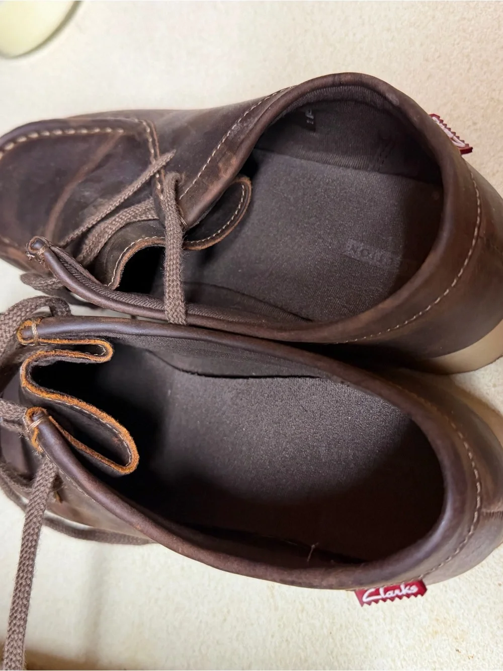 Clarks Men's Dark Brown Leather Chukka Moc Toe Boots